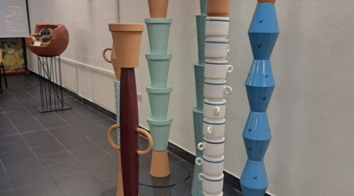 Inaugurata opera di Ugo La Pietra donata al Museo della Ceramica