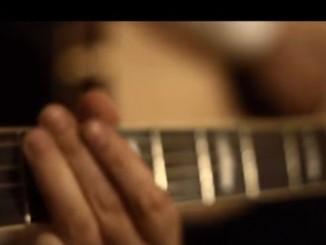 Penisola sul Lago di Corbara con Bartender Trio Il live dei Bartender è un viaggio che parte da sonorità italiane