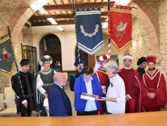 Perugia 1416 al Palio delle Torri di Fratta Todina con i figuranti