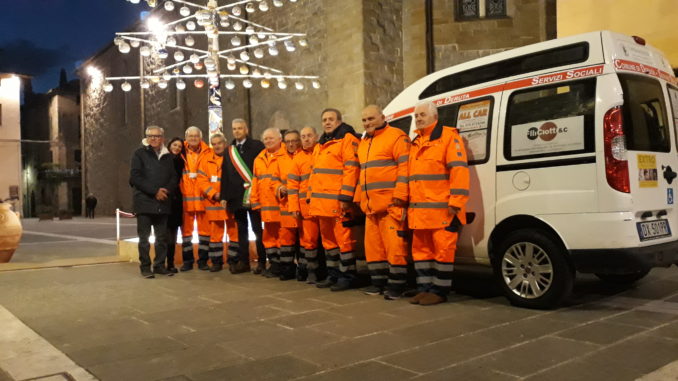 Deruta, consegnato un mezzo per trasporto disabili