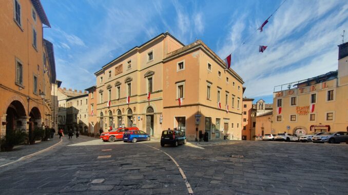 Todi, cambia il traffico nel centro storico