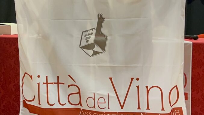 Todi per tre giorni crocevia delle Città del Vino