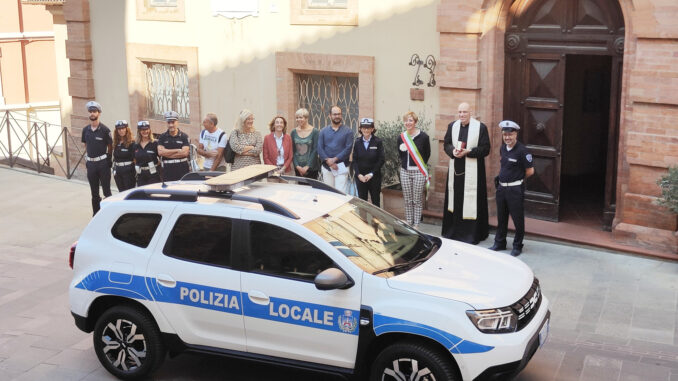 Nuova auto a disposizione della Polizia locale Nuova auto a disposizione della Polizia locale