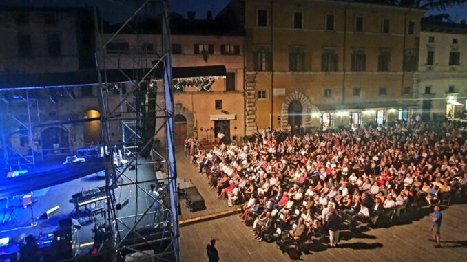 Turisti a Todi: nel 2023 toccate le 266 mila presenze, +10,3%