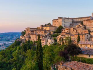 La grande storia fa per tre giorni il pieno a Todi con "UmbriaAntica".
