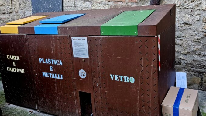 Rifiuti, a Todi scattano le prime sanzioni