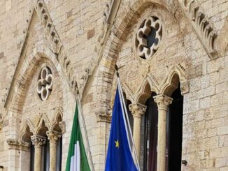Todi si illumina il 9 maggio dei colori dell'Europa