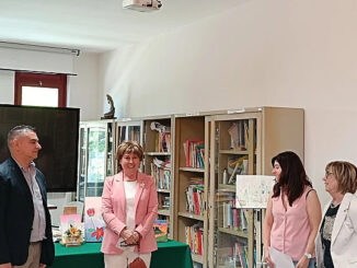 Premiati gli studenti Scuola Cocchi Aosta per "Immagina Todifiorita"