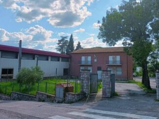 Efficiente scuola di Pantalla: Fondi per Miglioramenti Energetici