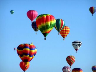85 mongolfiere in volo: record italiano a Terni