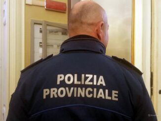 Polizia provinciale rintraccia anziana smarrita a Torgiano