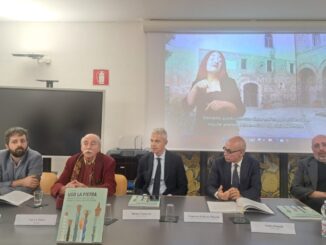 Inaugurata opera di Ugo La Pietra donata al Museo della Ceramica