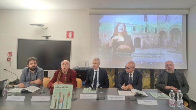 Inaugurata opera di Ugo La Pietra donata al Museo della Ceramica