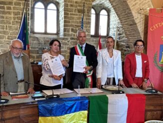 Firmato il primo Patto di Solidarietà tra Deruta e un Comune ucraino