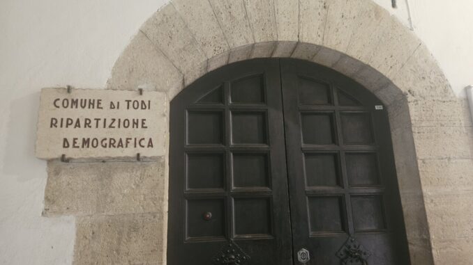 Analisi dei flussi demografici a Todi nel 2024