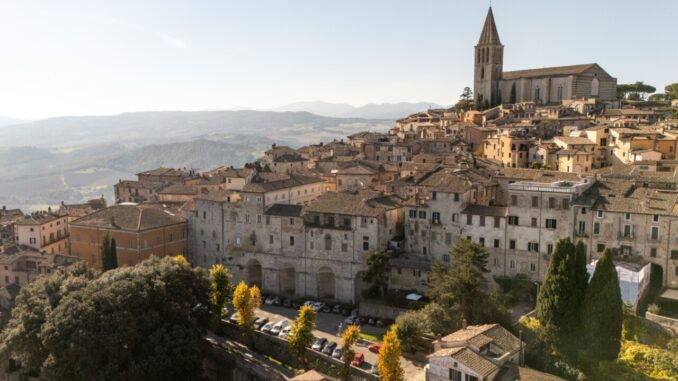 Todi: leader imprenditoriale in Umbria nel 2024