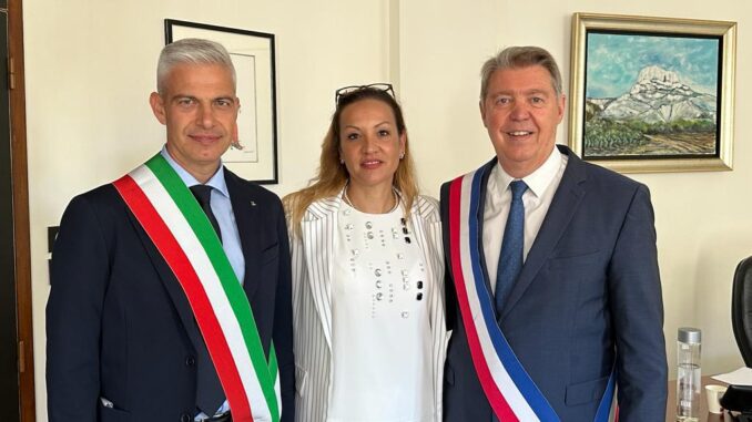 Deruta ambasciatrice della ceramica in mostra ad Aubagne