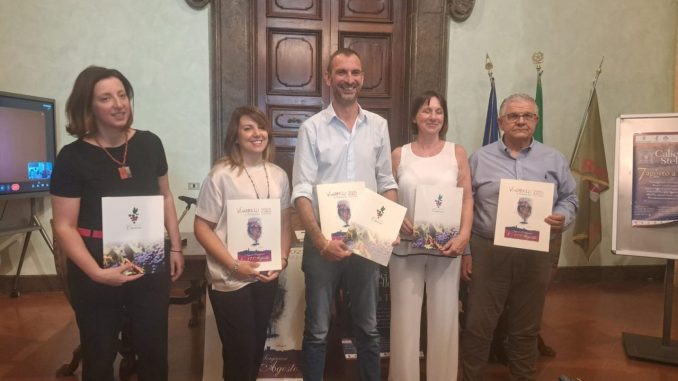 Torgiano celebra vino e arte con Calici di Stelle e Vinarelli