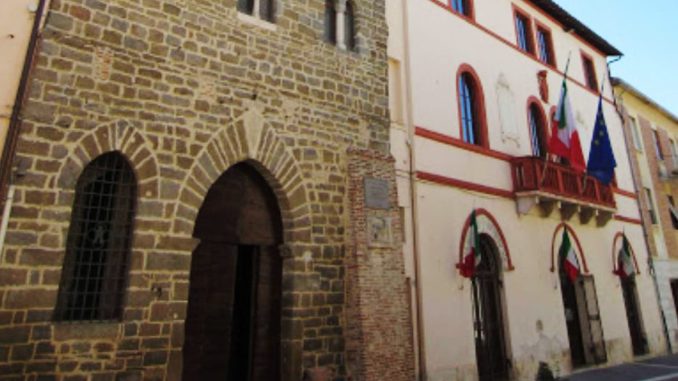 Deruta rafforza la difesa del presidio socio-sanitario