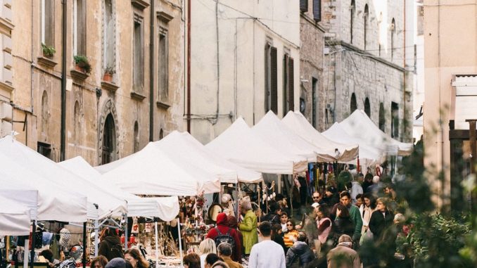 Fiera di San Martino: Todi tra storia, festa e centro invaso